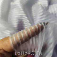 Тонкий трикотаж в полоску 2 мм, с сиреневым отливом